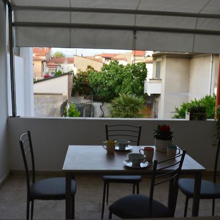 Casa Le Sorelle Apartamento Viareggio Exterior foto